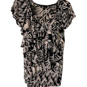 Gently Used Women’s Short Sleeve Blouse